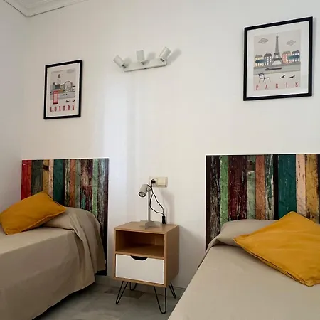 Espectacular Atico Con Terraza Privada, Piscina Y Parking En *